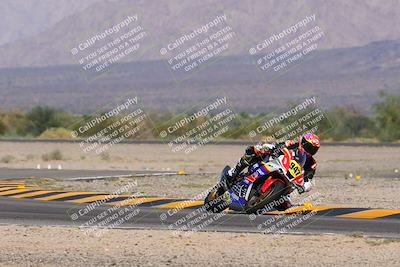 media/Oct-08-2023-CVMA (Sun) [[dbfe88ae3c]]/Race 5 Amateur Supersport Open/